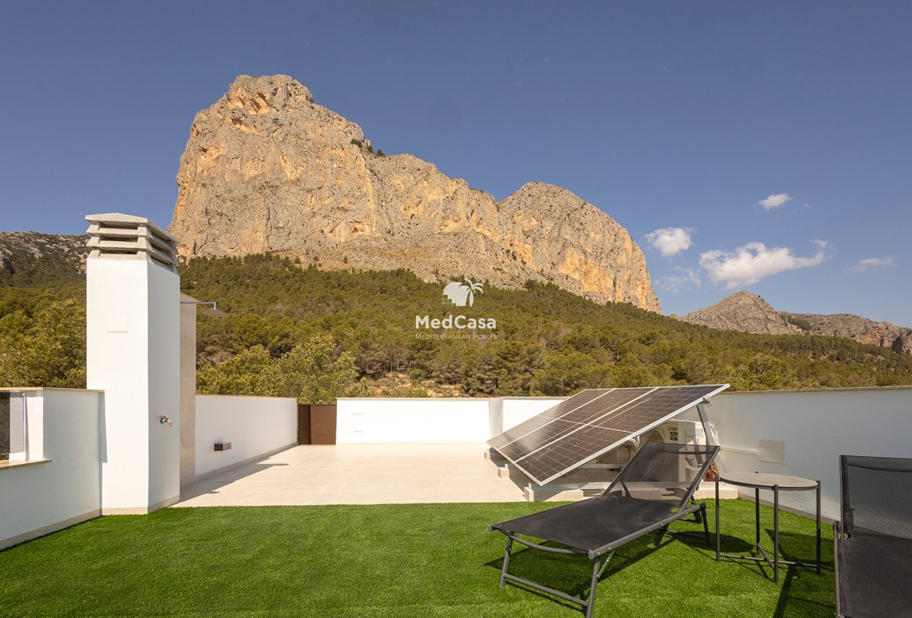 Obra nueva - Villa -
Polop de La Marina