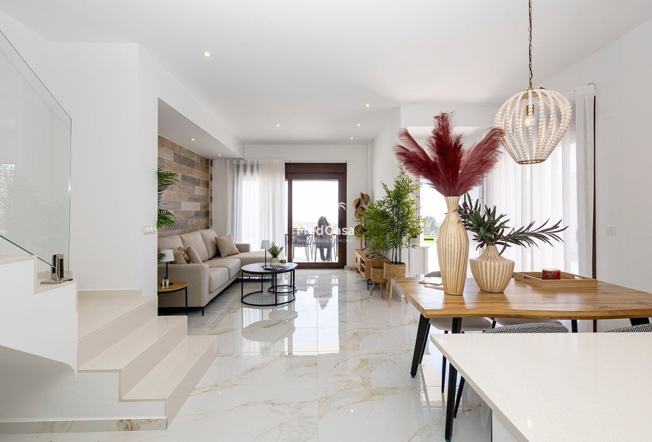 Obra nueva - Villa -
Polop de La Marina