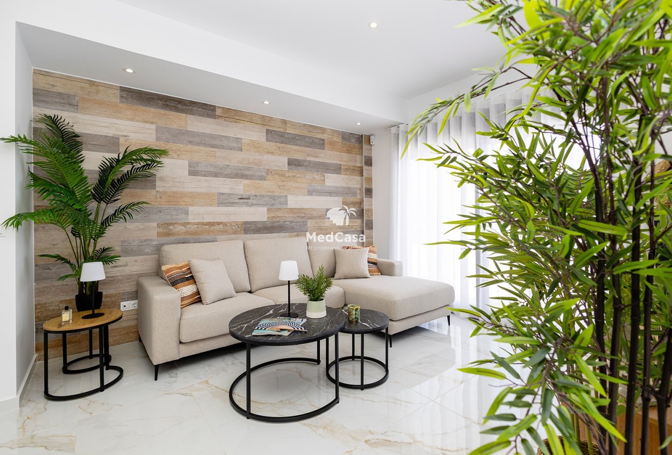 Obra nueva - Villa -
Polop de La Marina