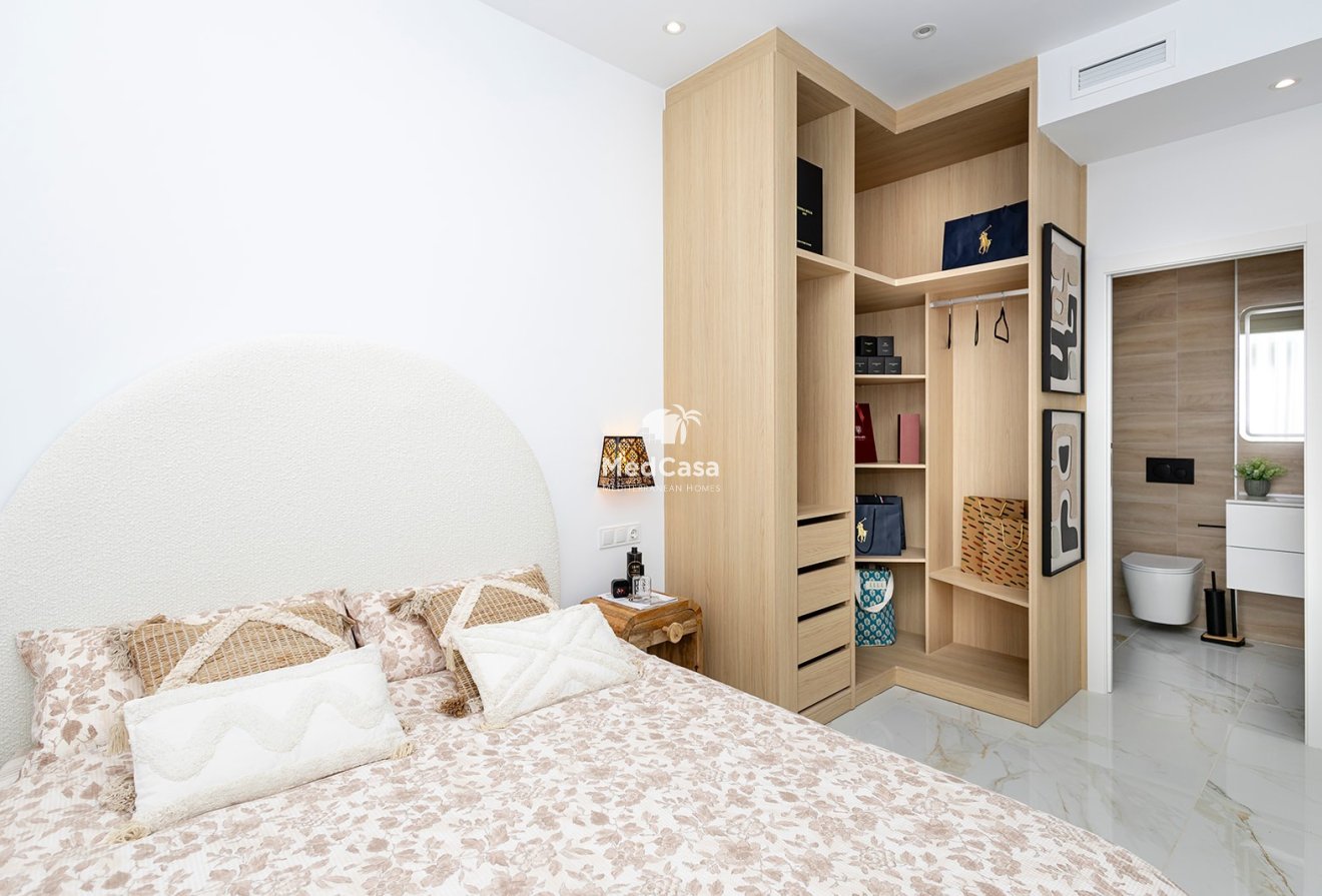 Obra nueva - Villa -
Polop de La Marina