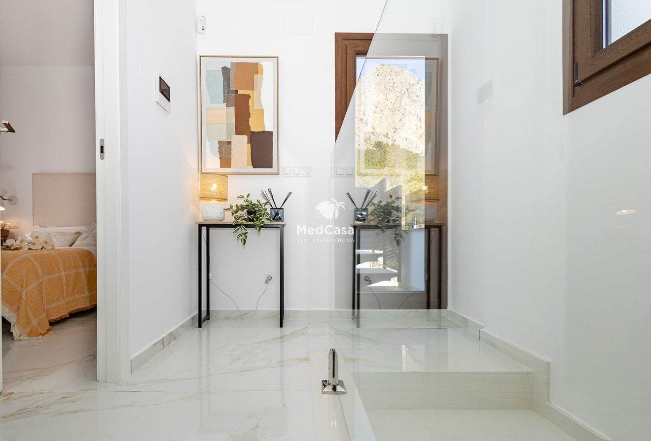 Obra nueva - Villa -
Polop de La Marina