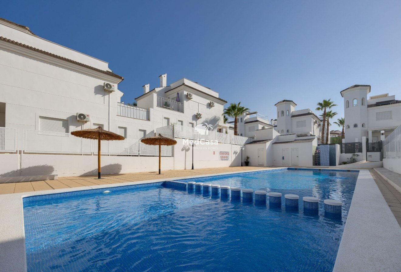 Obra nueva - Villa -
San Fulgencio - Urbanización La Marina