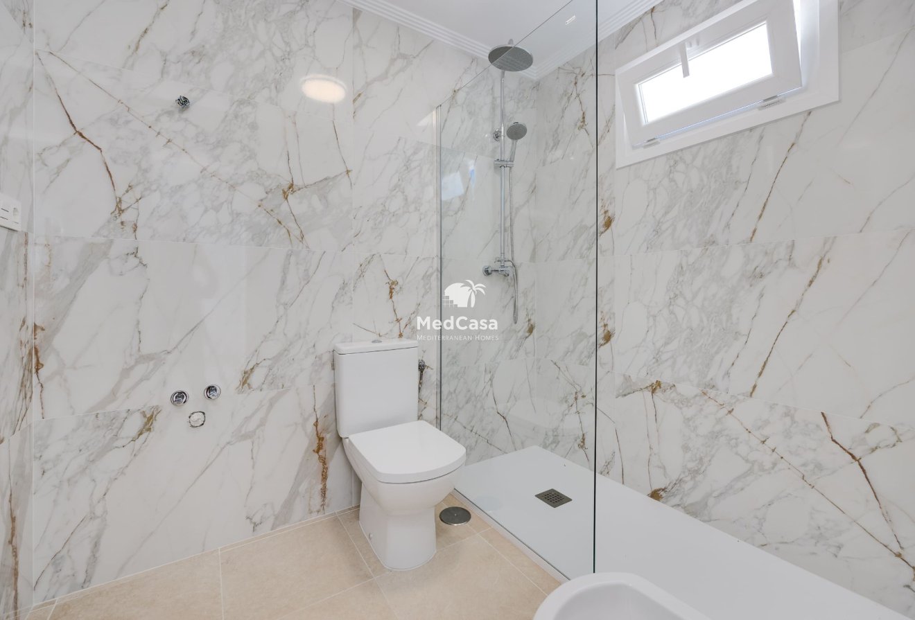 Obra nueva - Villa -
San Fulgencio - Urbanización La Marina