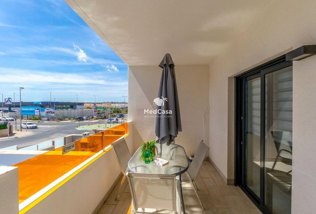 Wiederverkauf - Apartment -
Orihuela Costa - Los Altos