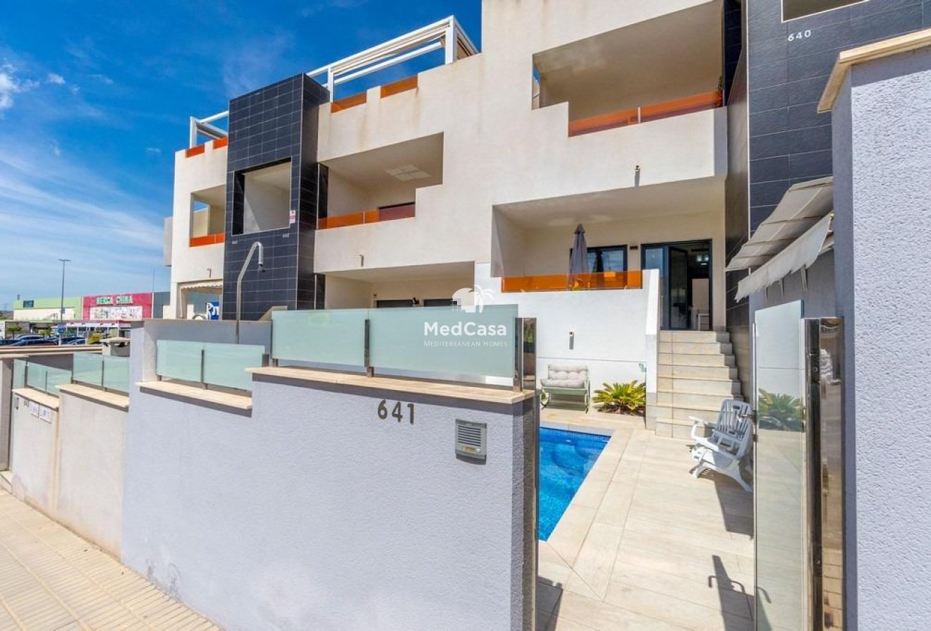 Wiederverkauf - Apartment -
Orihuela Costa - Los Altos