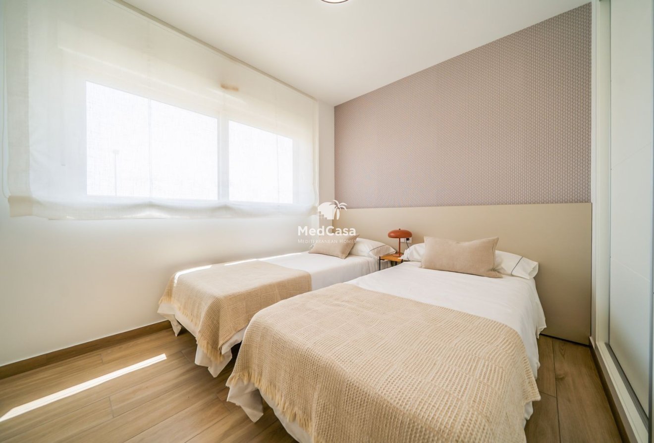 Obra nueva - Ático -
Golf Vistabella