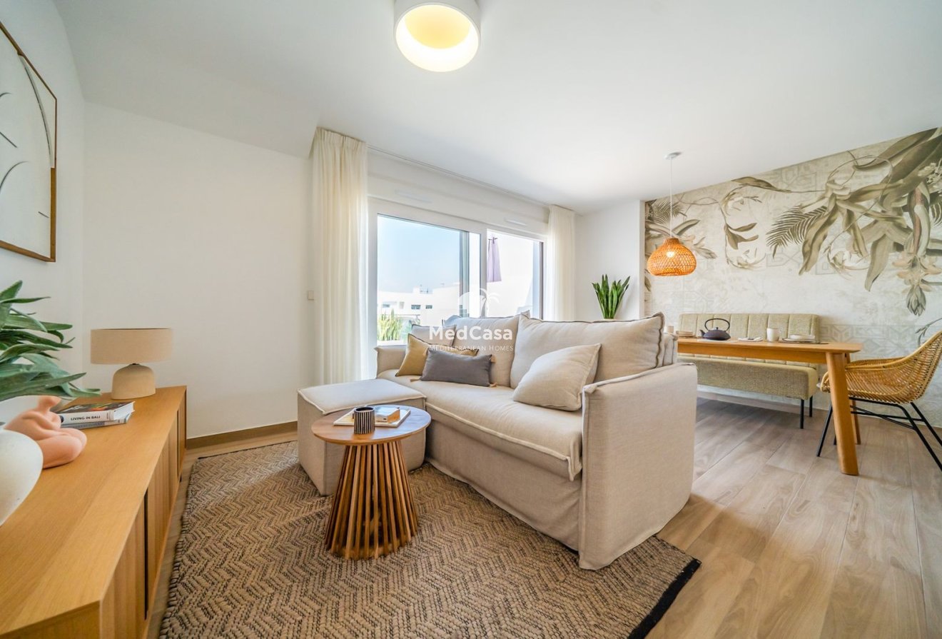 Obra nueva - Ático -
Golf Vistabella