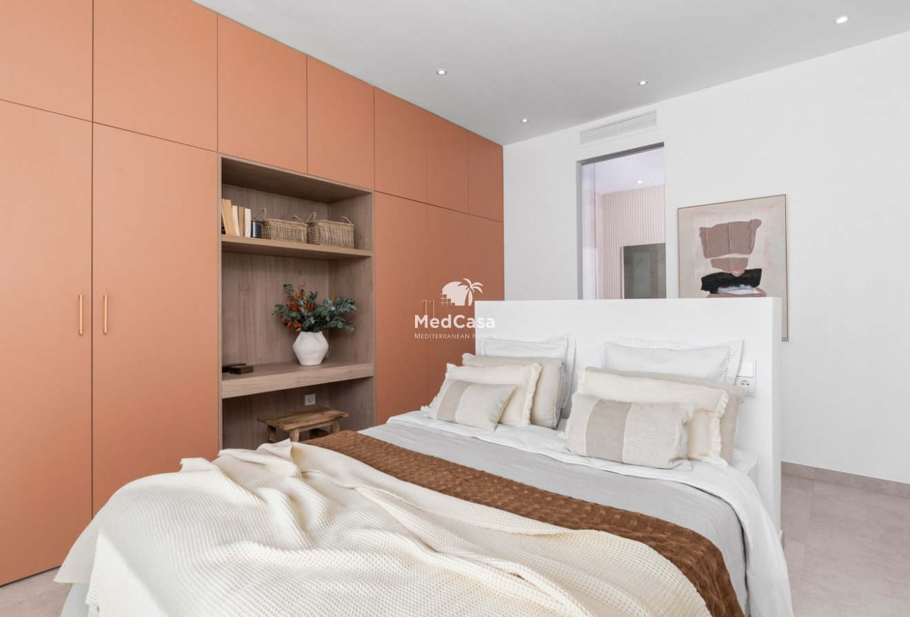 Obra nueva - Villa -
Polop de La Marina