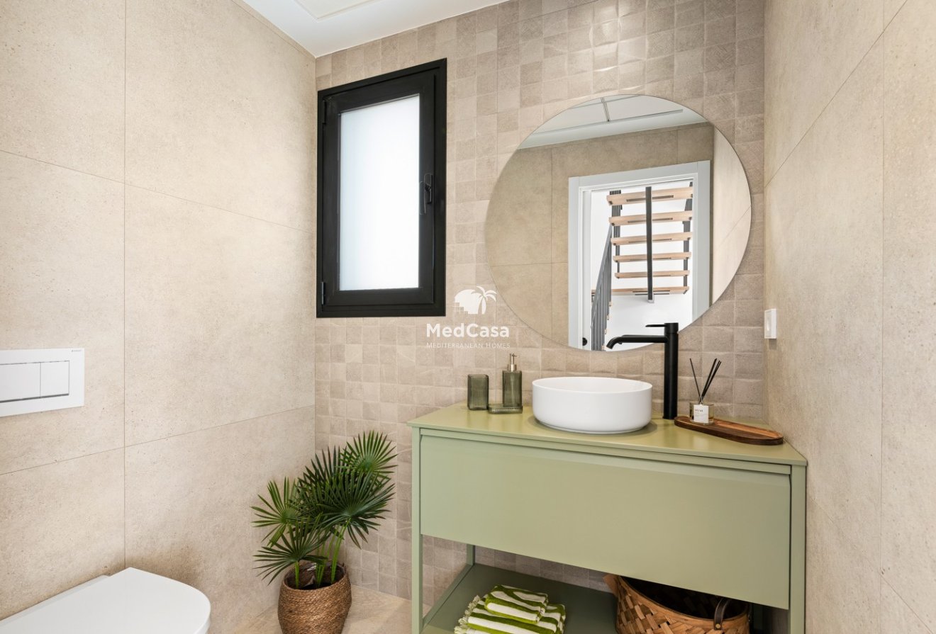 Obra nueva - Villa -
Polop de La Marina