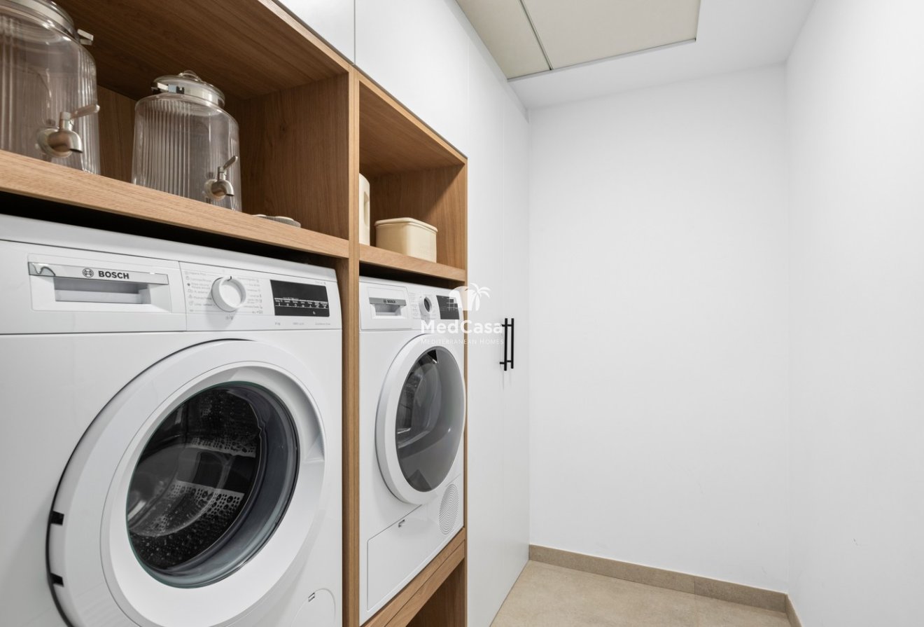 Obra nueva - Villa -
Polop de La Marina