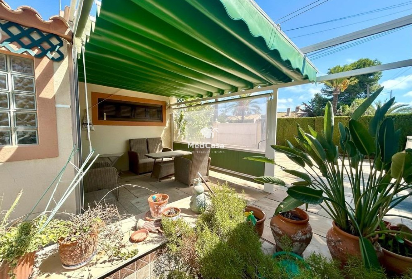 Segunda mano - Villa -
Orihuela Costa - Cabo Roig