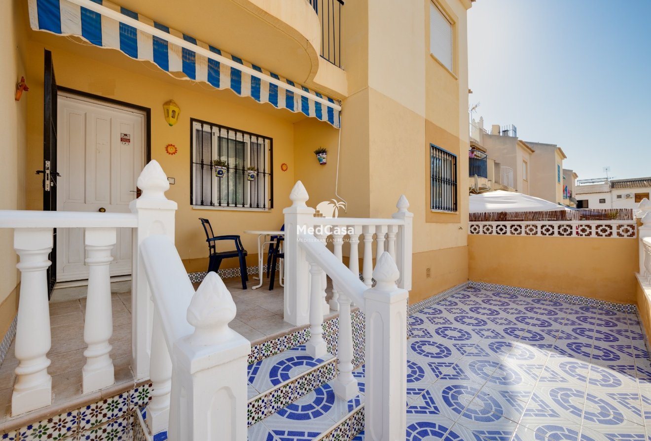 Wiederverkauf - Erdgeschosswohnung -
Torrevieja