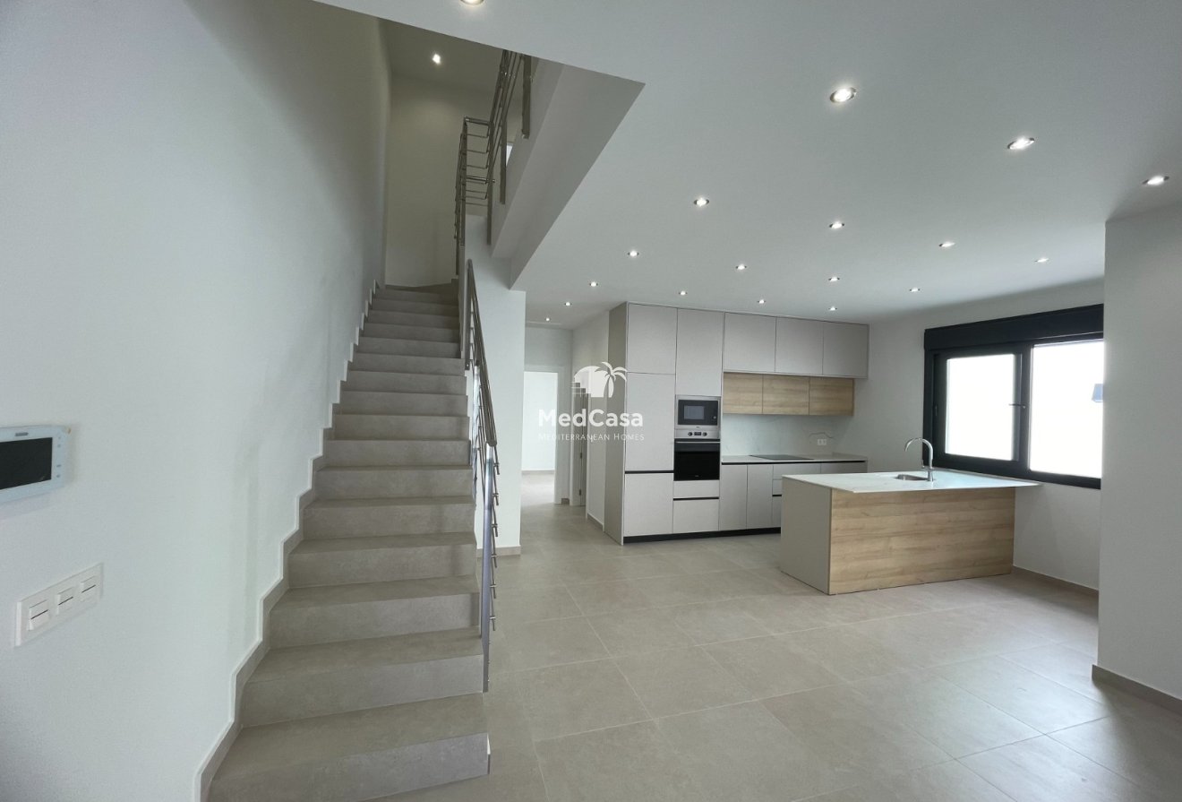 Obra nueva - Villa -
Las Heredades