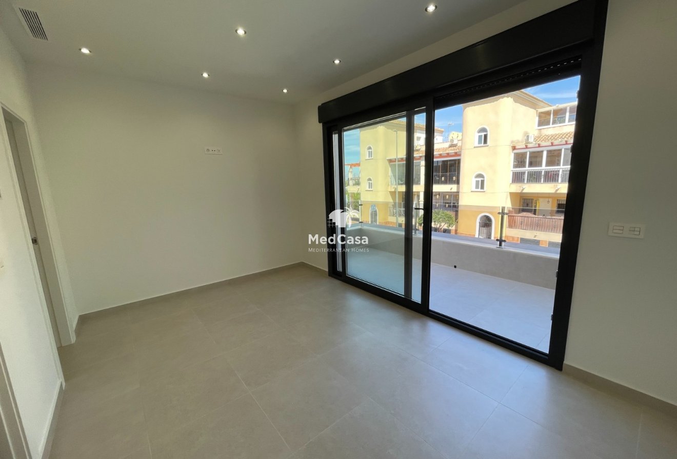 Obra nueva - Villa -
Las Heredades