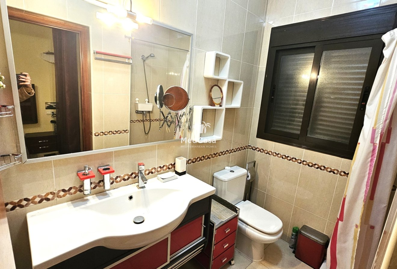 Segunda mano - Villa -
Ciudad Quesada