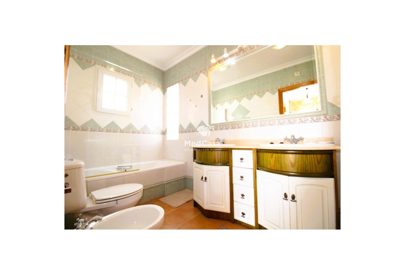 Segunda mano - Villa -
Orihuela Costa - Los Dolses