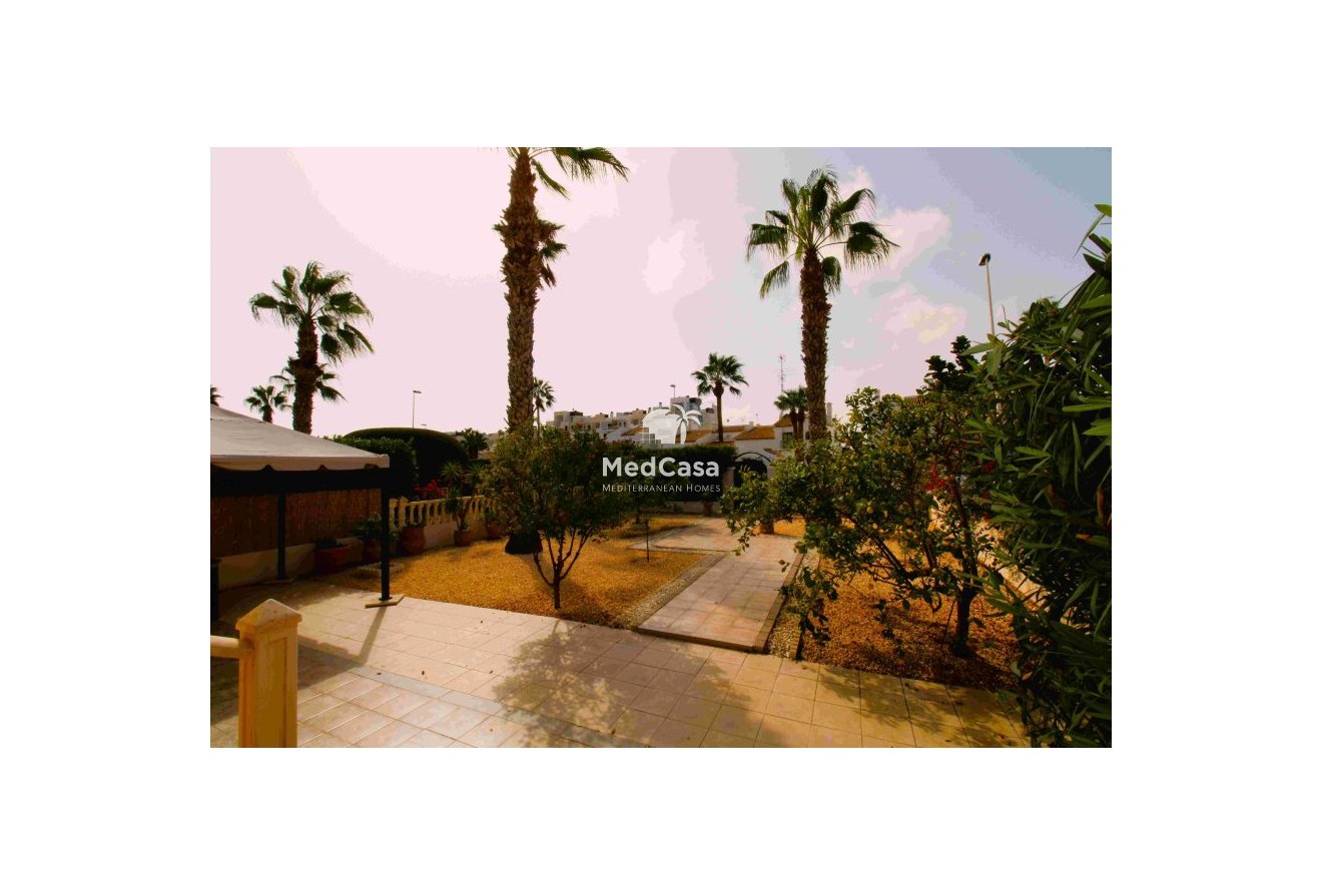 Segunda mano - Villa -
Orihuela Costa - Los Dolses