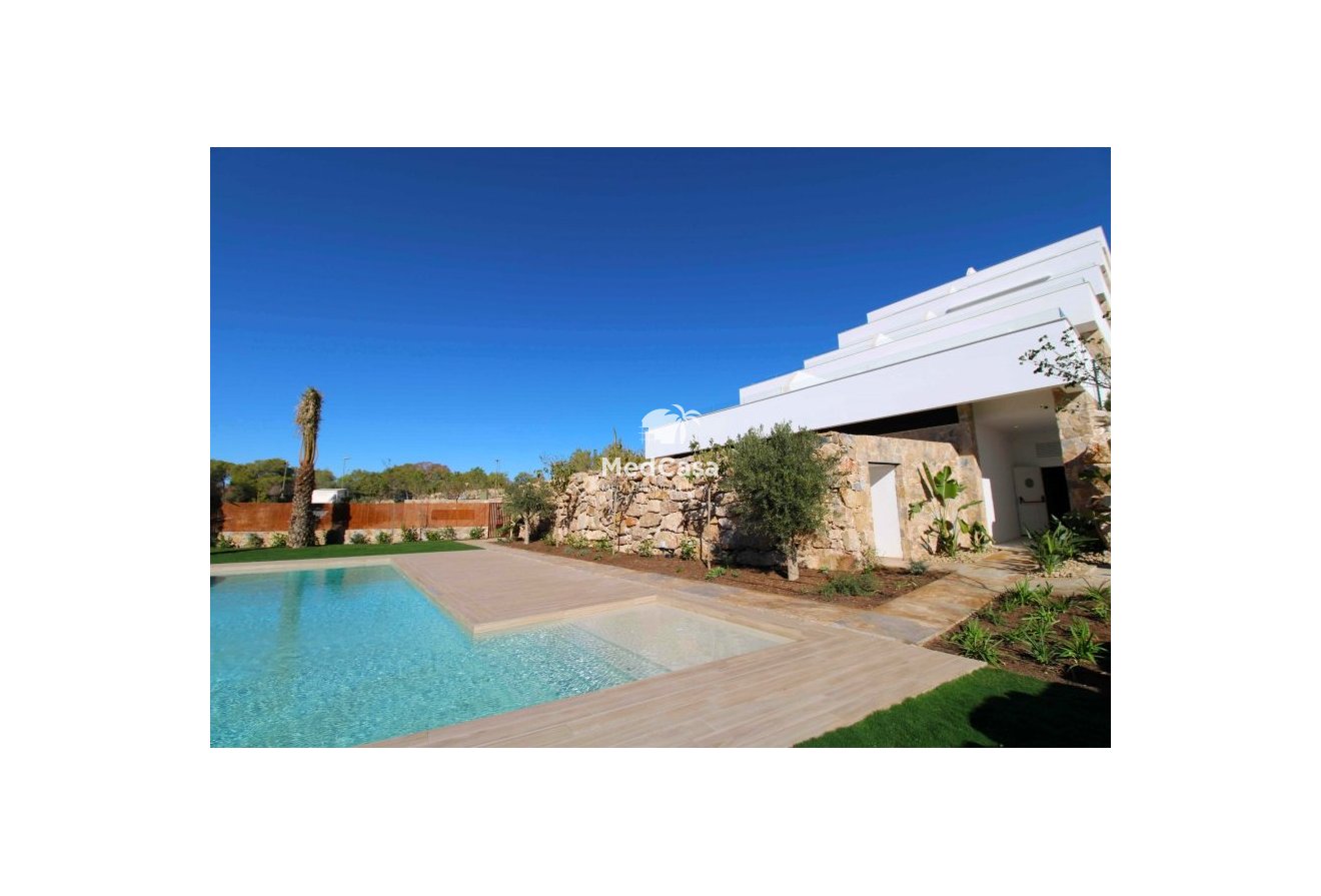 Segunda mano - Apartamento -
Golf Las Colinas