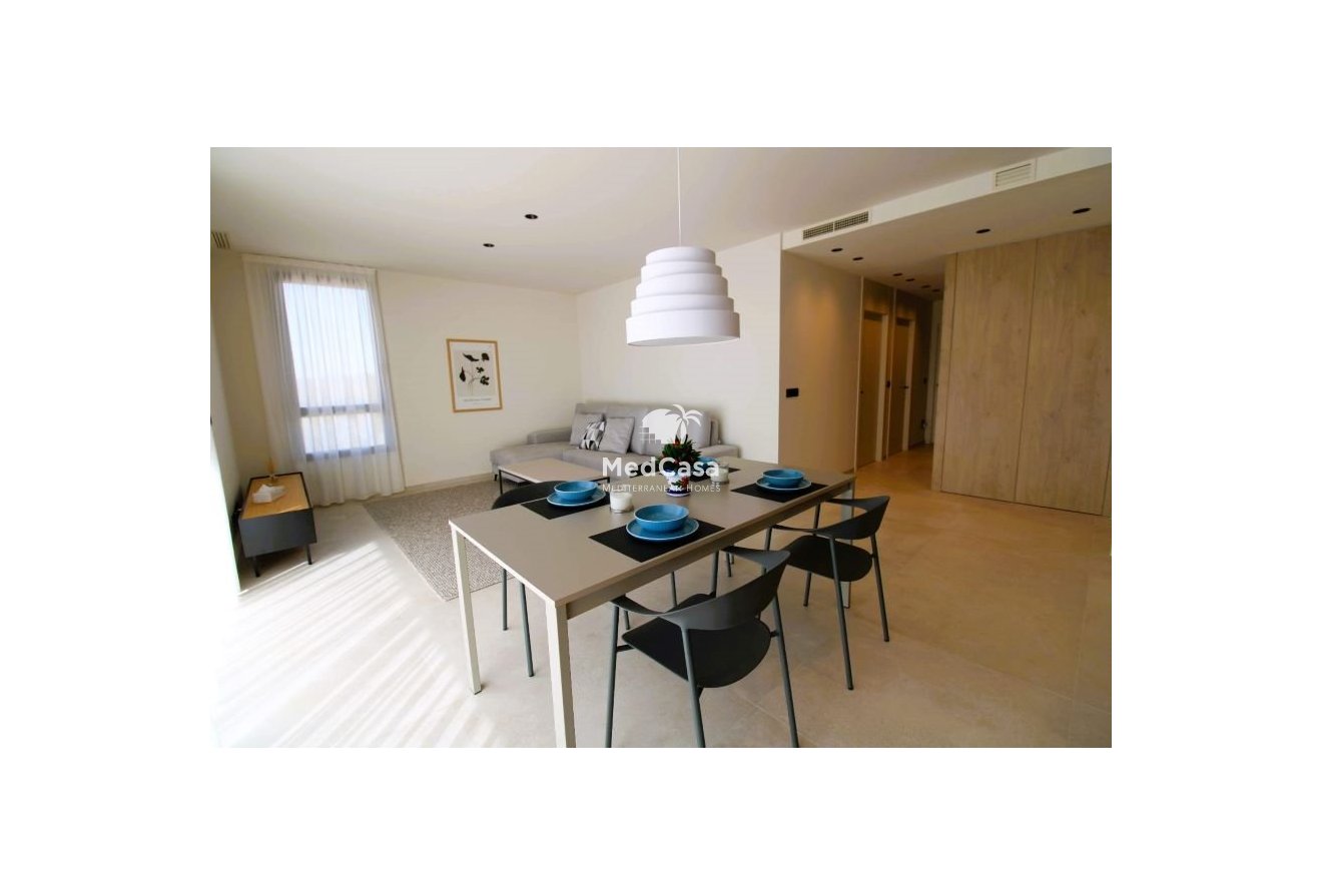 Segunda mano - Apartamento -
Golf Las Colinas