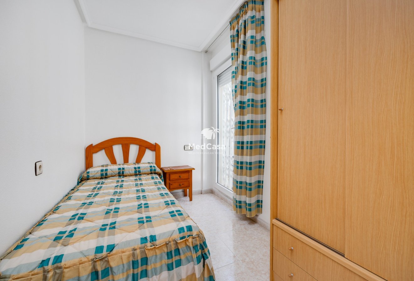 Wiederverkauf - Penthousewohnung -
Torrevieja