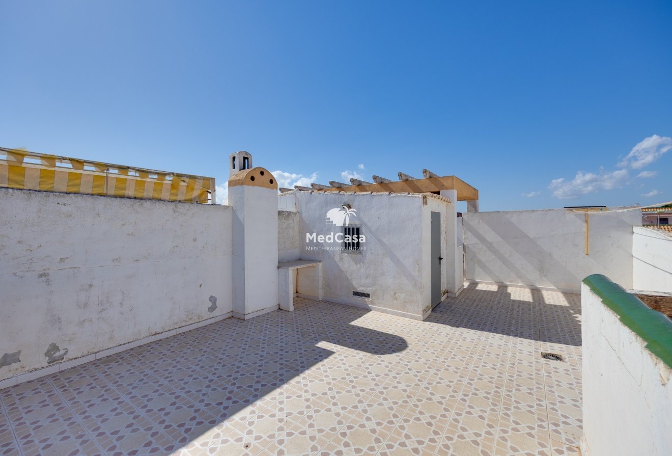 Wiederverkauf - Penthousewohnung -
Torrevieja
