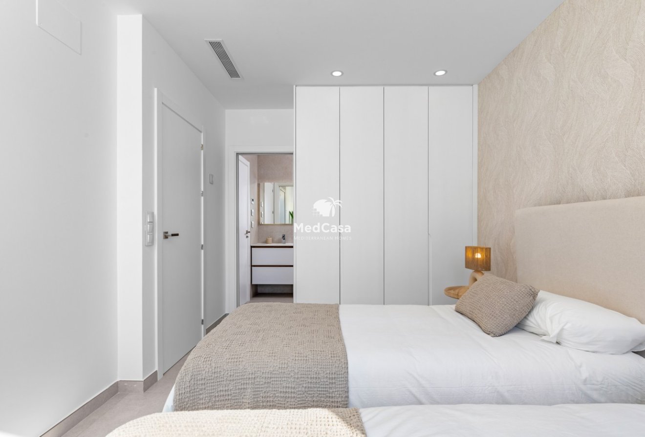 Neubau - Villa -
Mil Palmeras