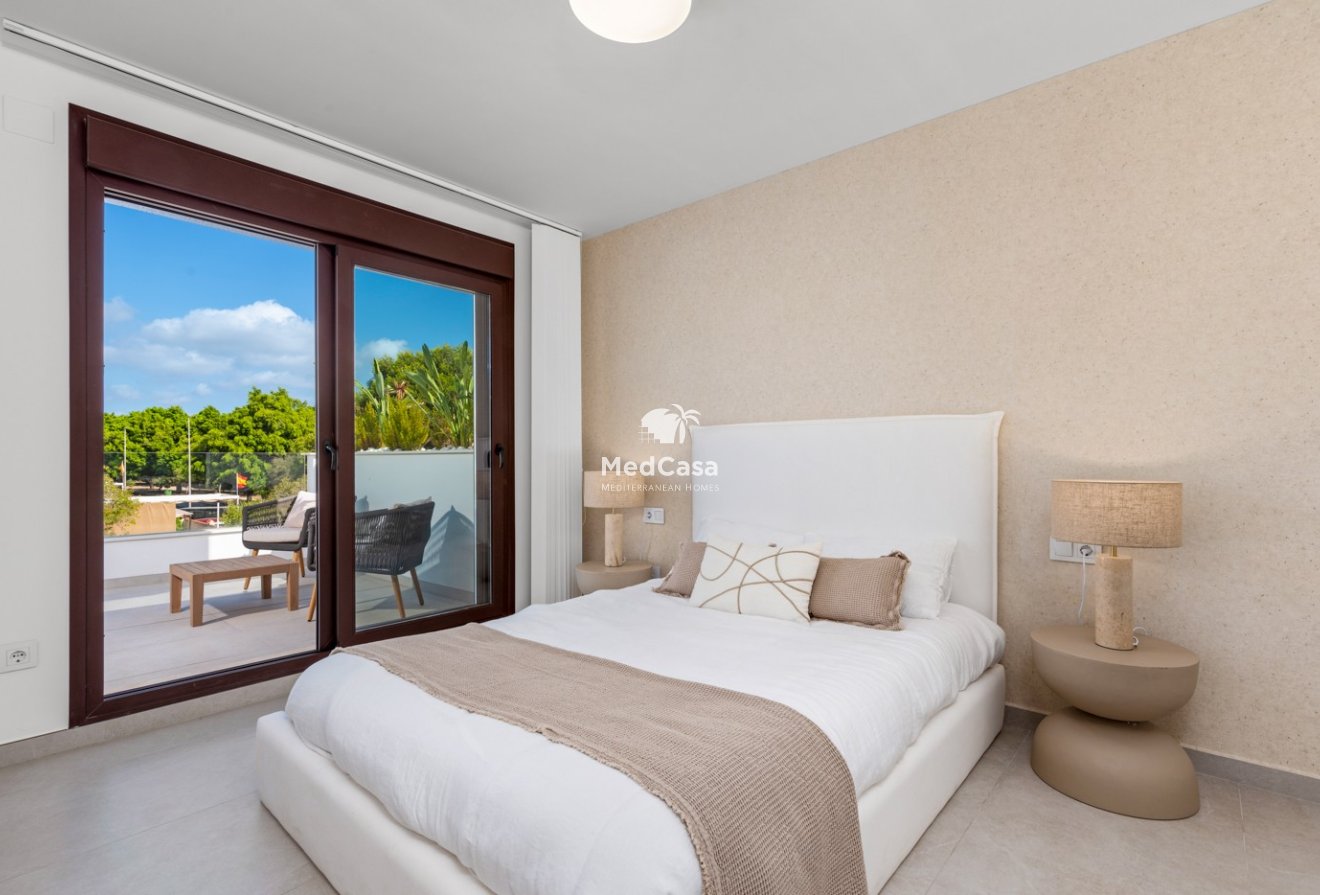 Neubau - Villa -
Mil Palmeras