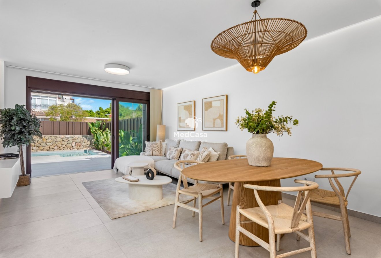 Neubau - Villa -
Mil Palmeras