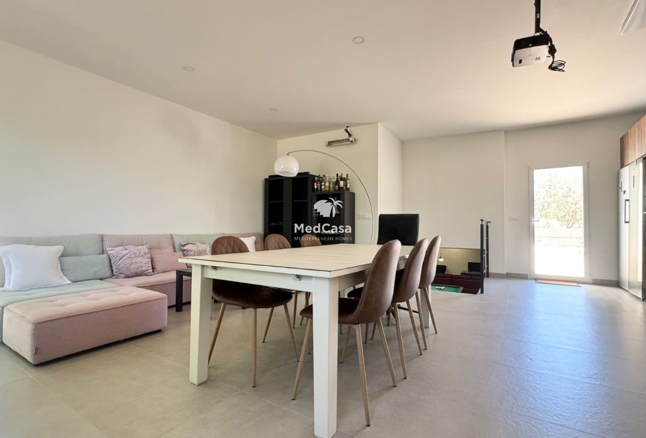 Segunda mano - Villa -
Elche - Peña las Águilas