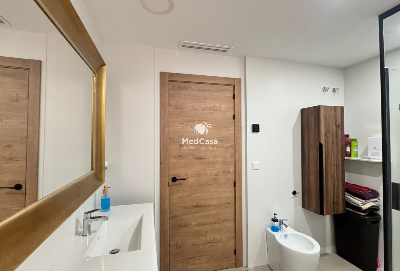 Segunda mano - Villa -
Elche - Peña las Águilas