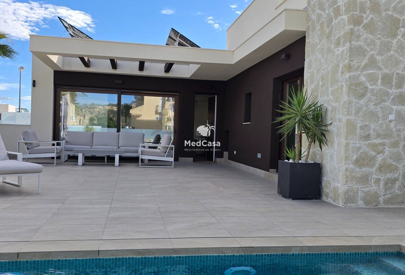 Obra nueva - Villa -
Rojales