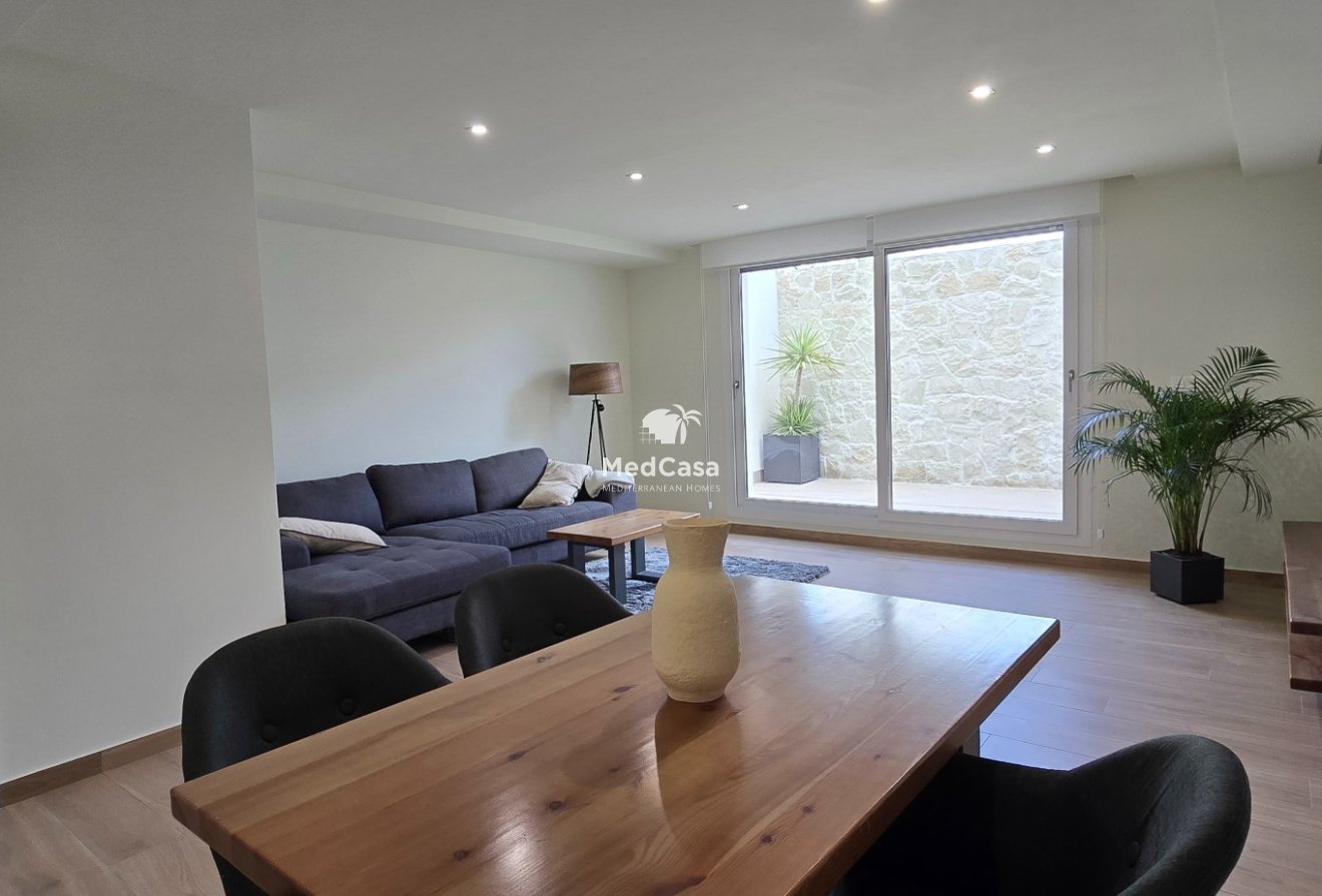 Obra nueva - Villa -
Rojales