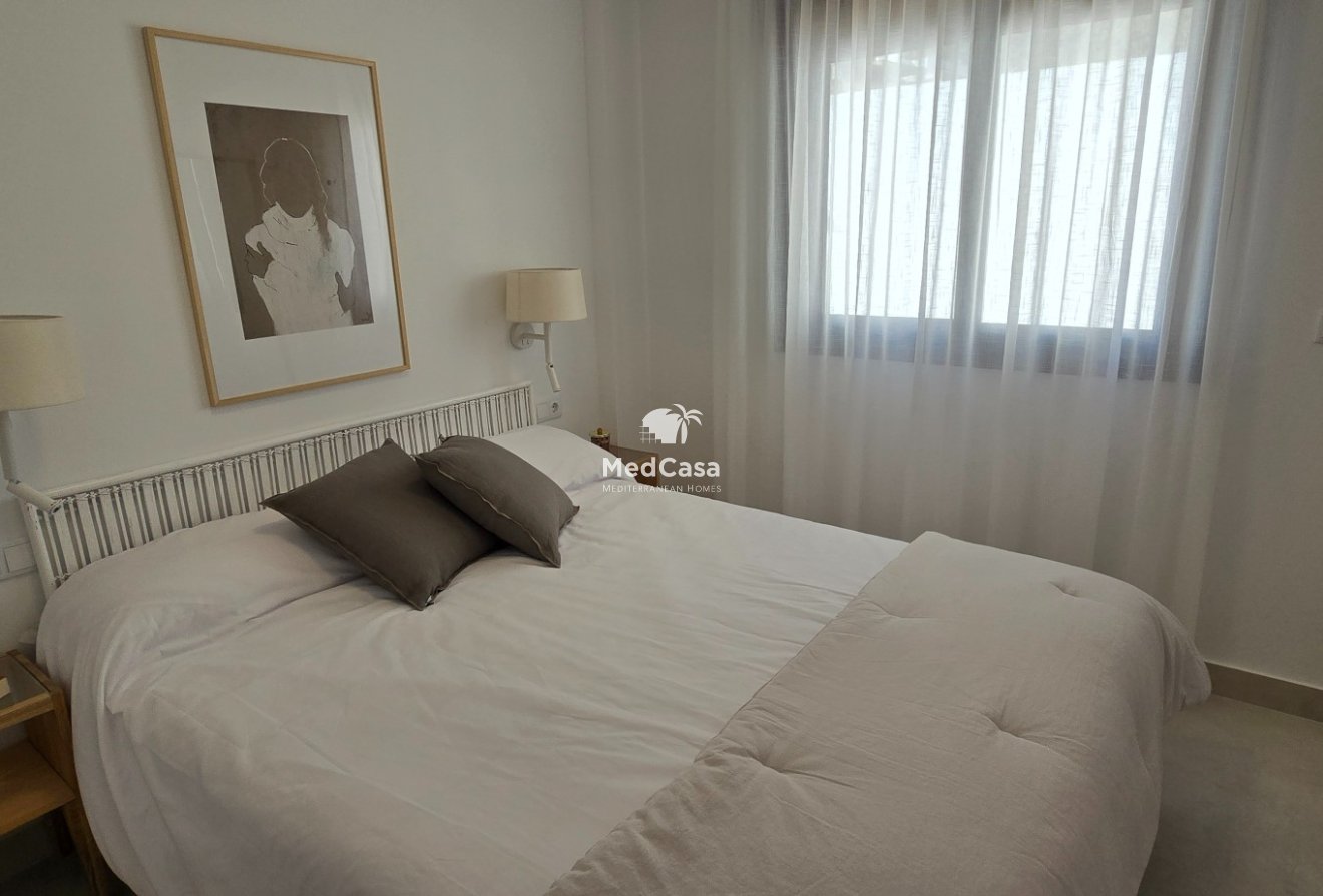 Obra nueva - Apartamento planta baja -
Cox