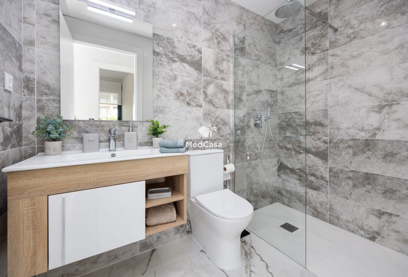 Obra nueva - Apartamento -
San Miguel de Salinas