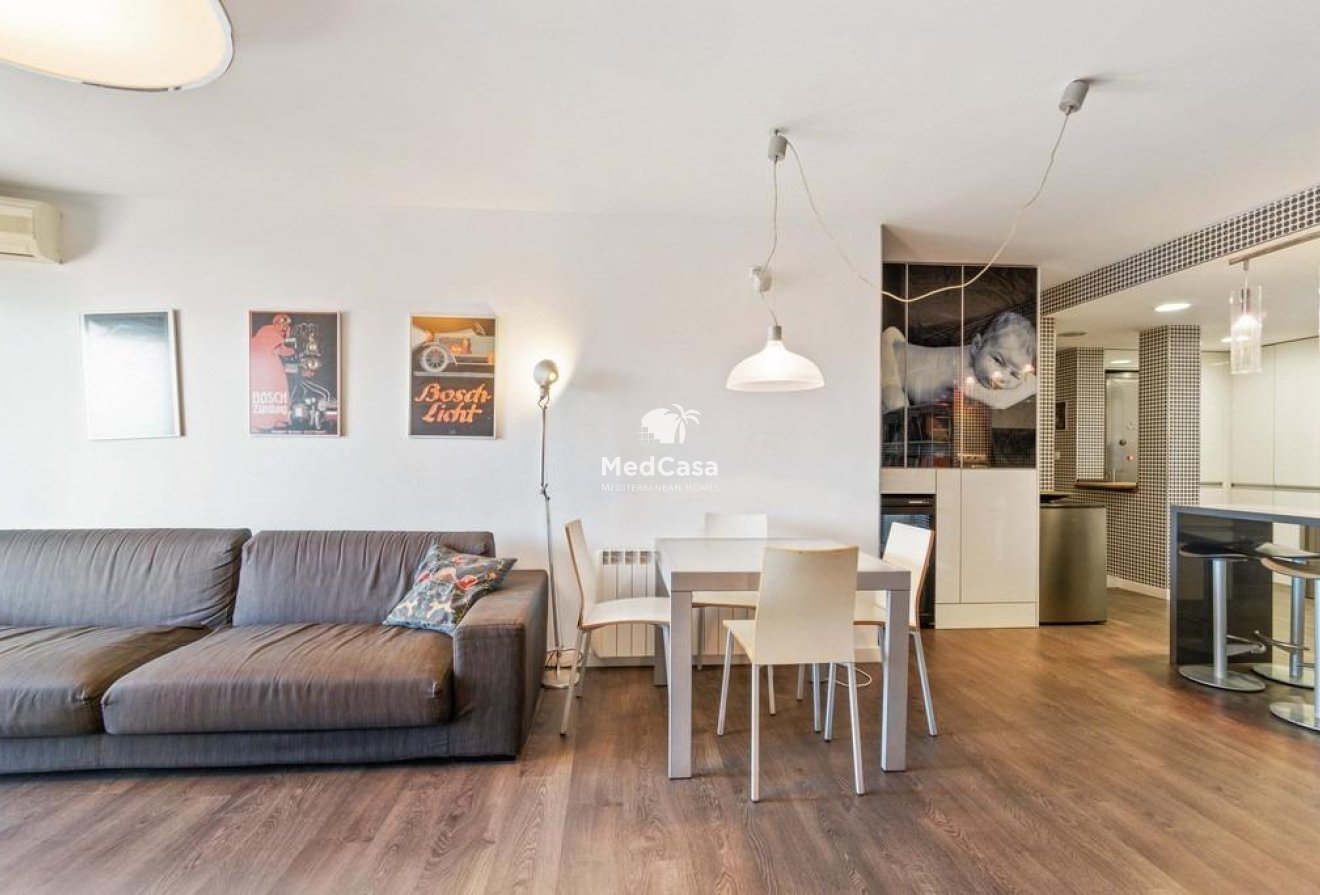 Resale - Apartment -
Orihuela Costa - Campoamor