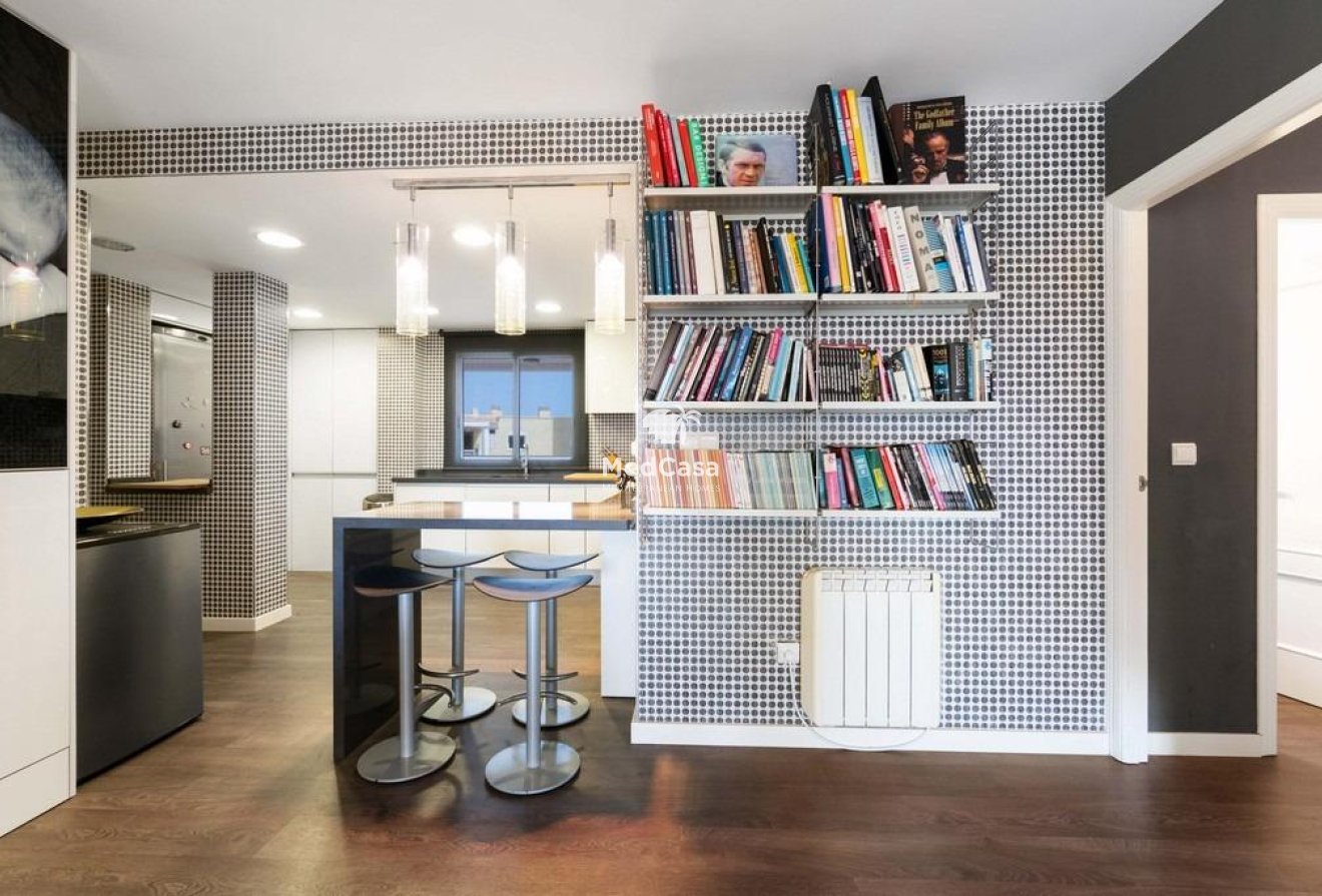 Resale - Apartment -
Orihuela Costa - Campoamor