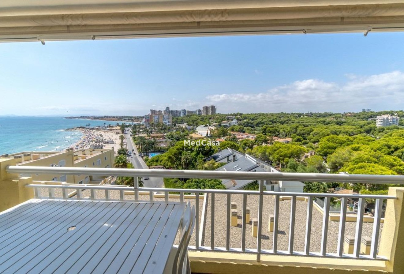 Resale - Apartment -
Orihuela Costa - Campoamor