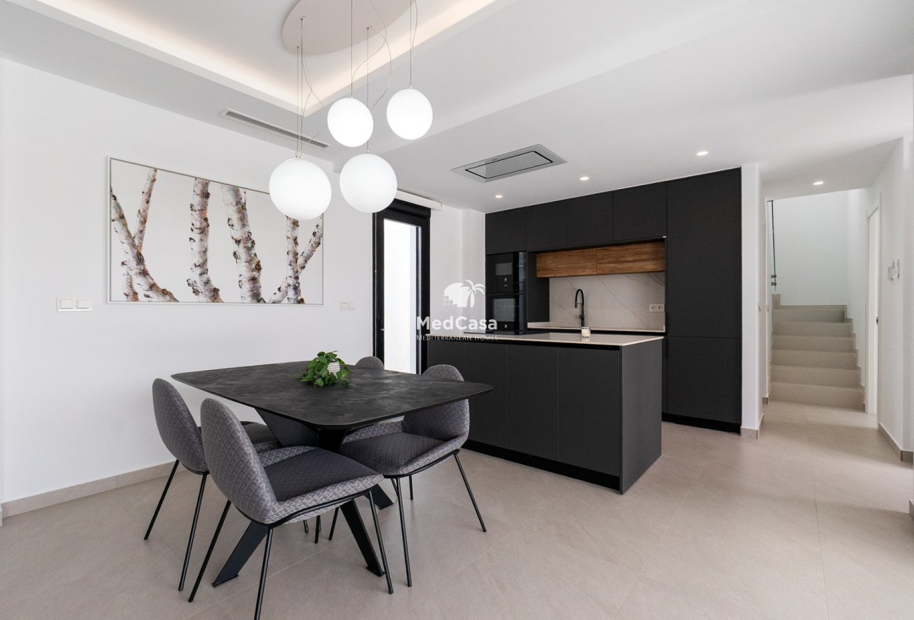 Obra nueva - Villa -
Benijofar