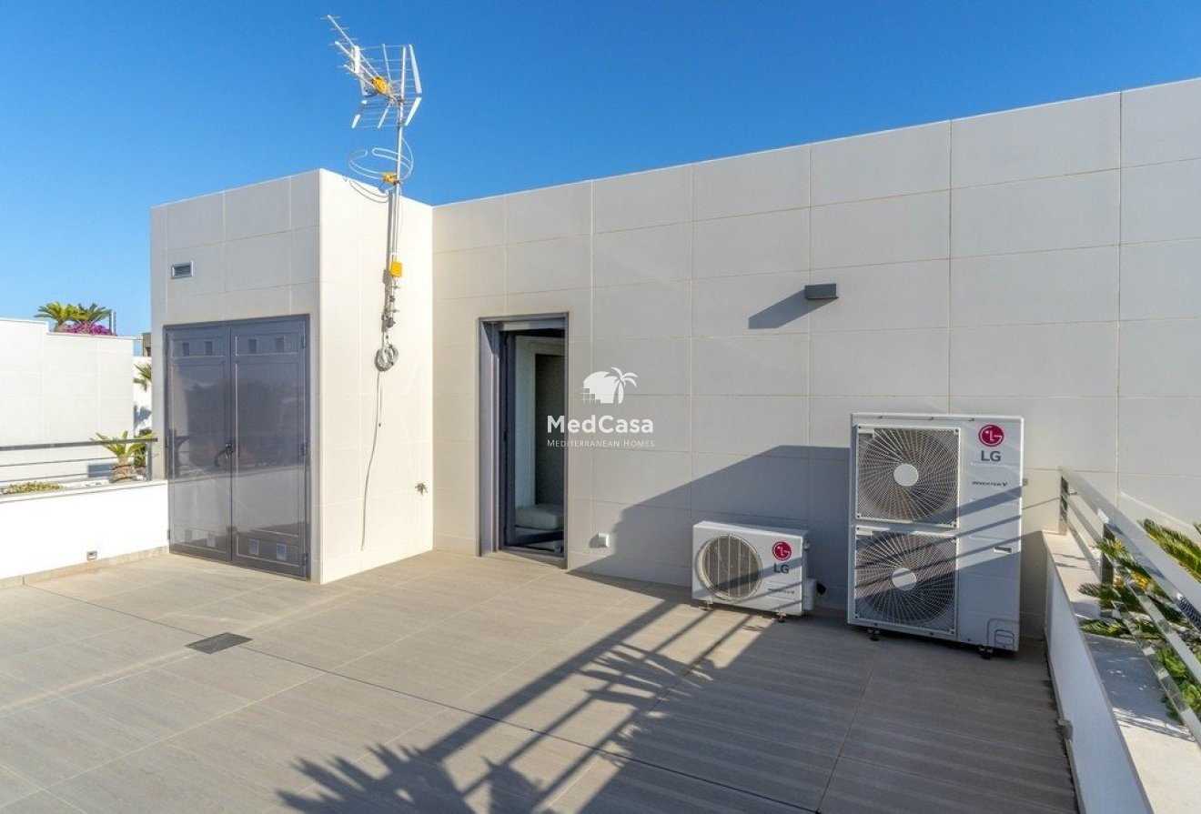 Segunda mano - Villa -
Orihuela Costa - Agua Marina