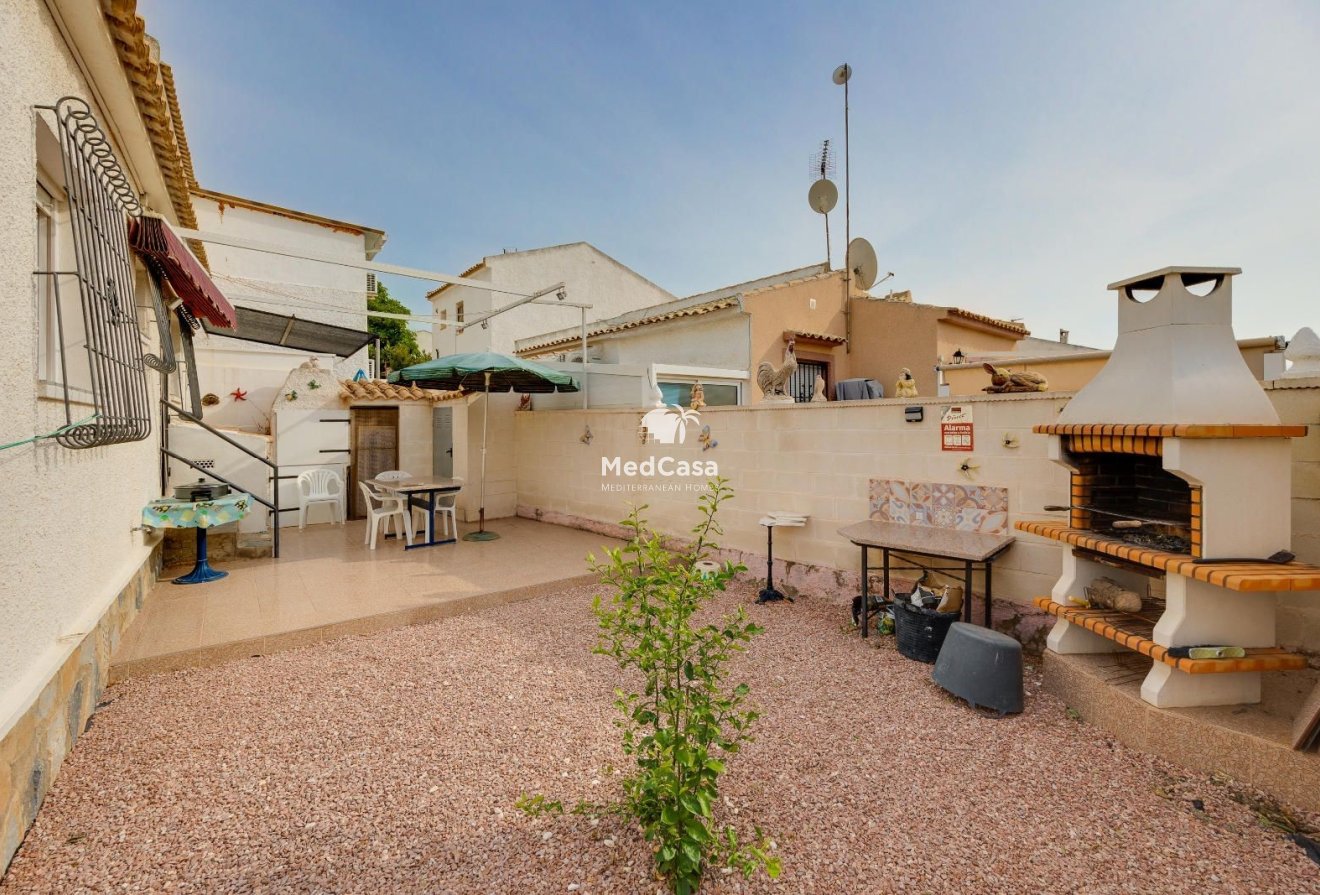 Segunda mano - Semi pareado -
Orihuela Costa - La Florida