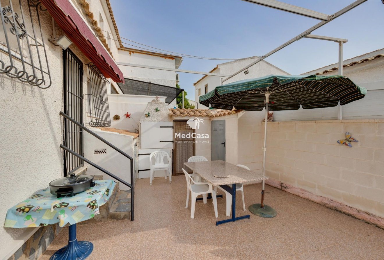 Segunda mano - Semi pareado -
Orihuela Costa - La Florida