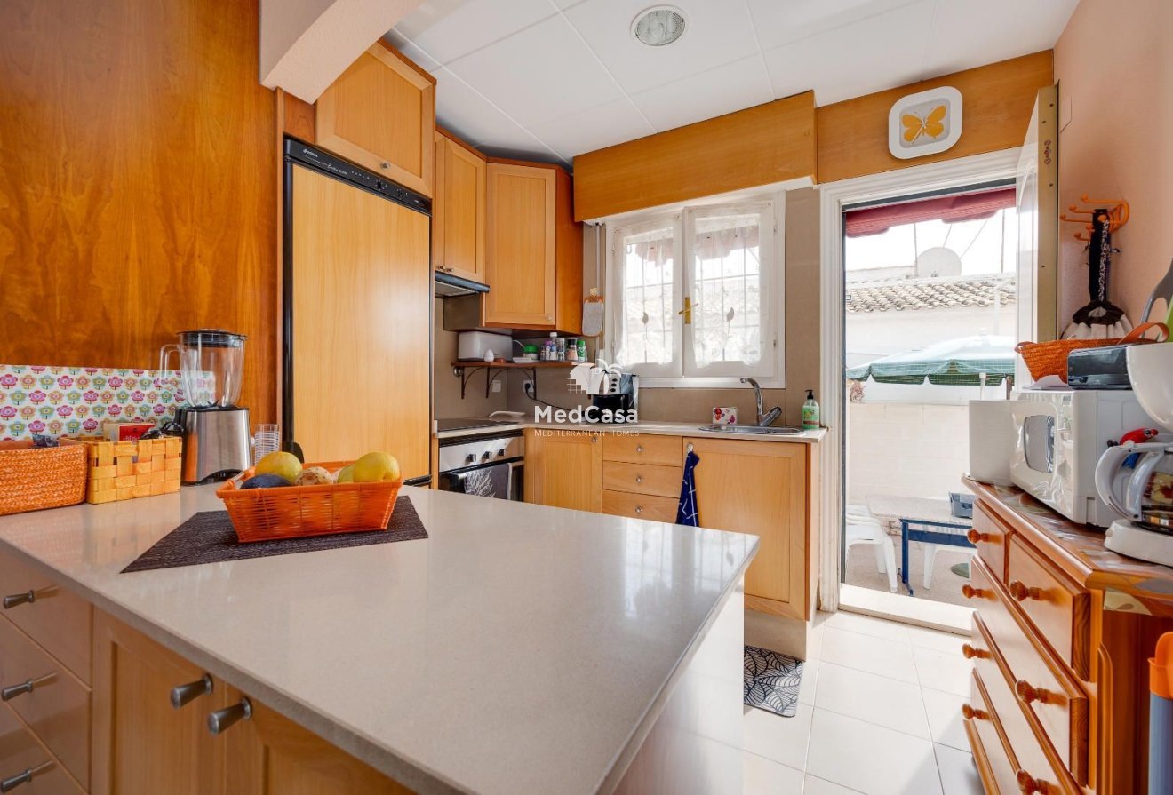 Segunda mano - Semi pareado -
Orihuela Costa - La Florida