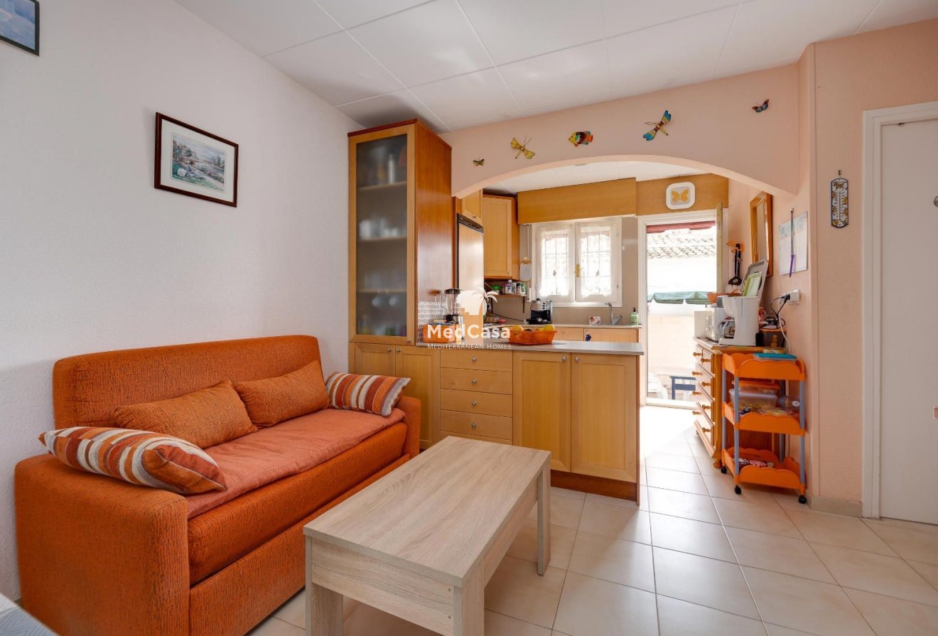 Segunda mano - Semi pareado -
Orihuela Costa - La Florida