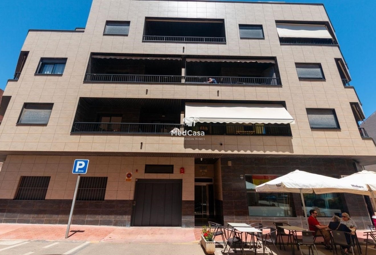 Segunda mano - Apartamento -
Torrevieja - La Mata