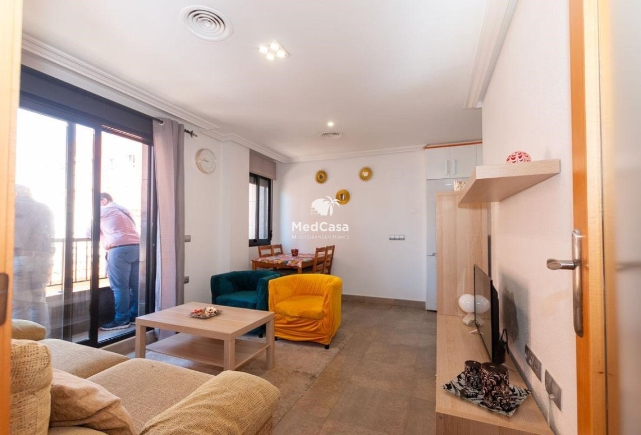 Segunda mano - Apartamento -
Torrevieja - La Mata