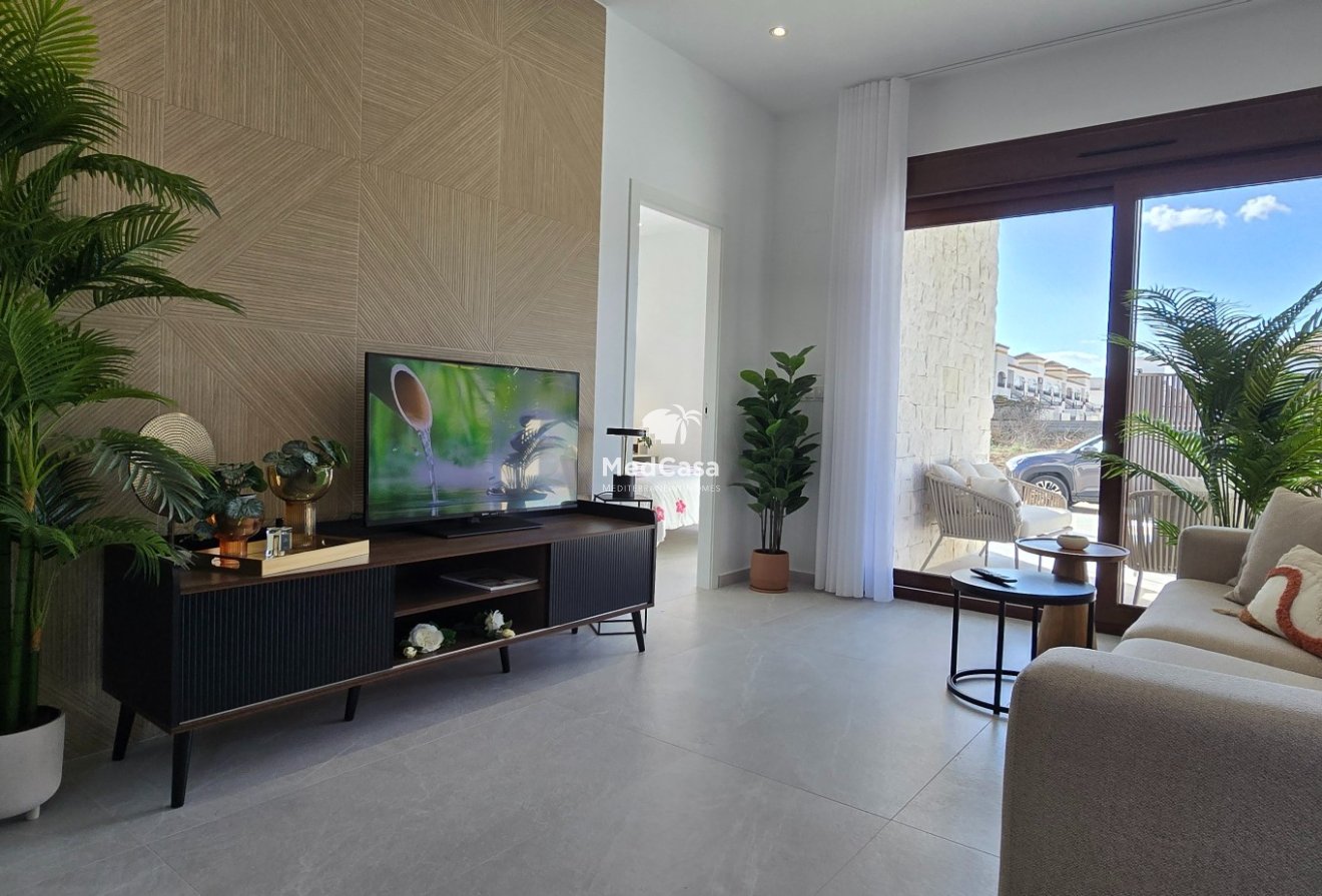 Neubau - Doppelhaushälfte -
Golf Vistabella