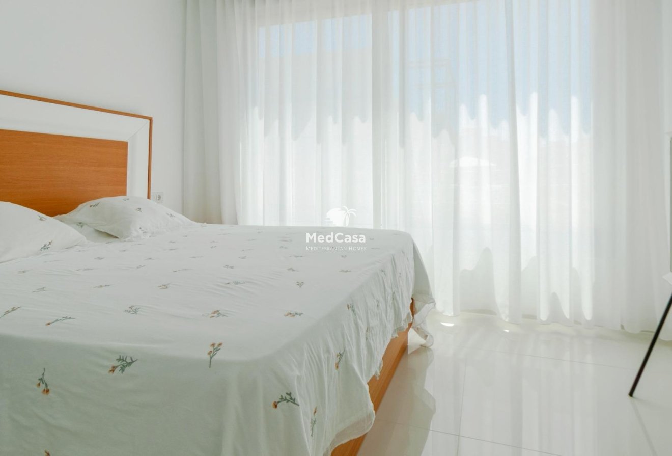 Segunda mano - Villa -
Pilar de la Horadada - Pueblo Latino