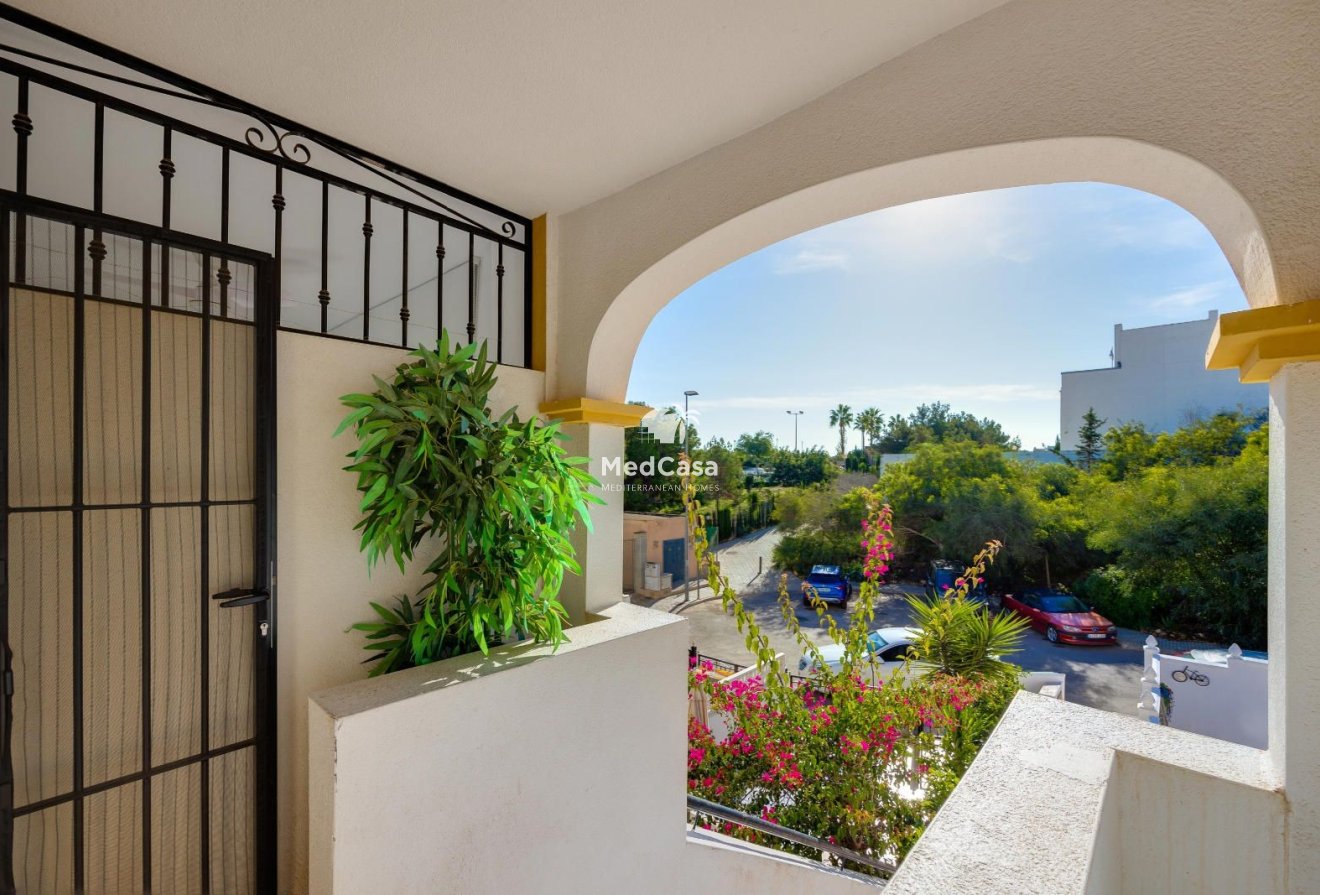 Segunda mano - Ático -
Orihuela Costa - Cabo Roig