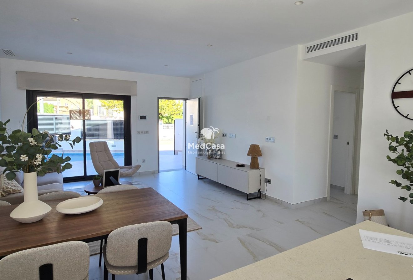 New Build - Villa -
Pinar de Campoverde