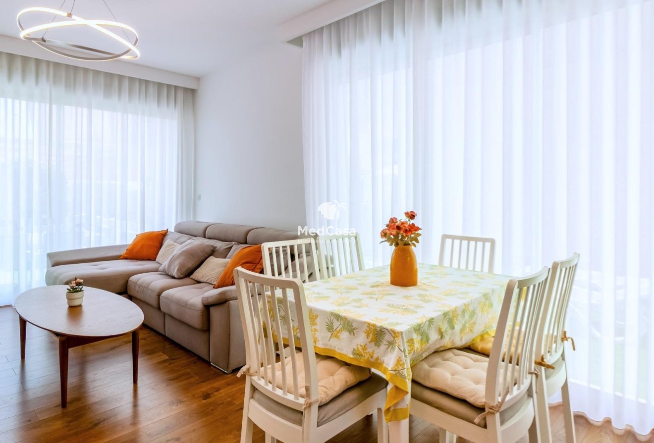 Wiederverkauf - Villa -
Pilar de la Horadada - Pueblo Latino